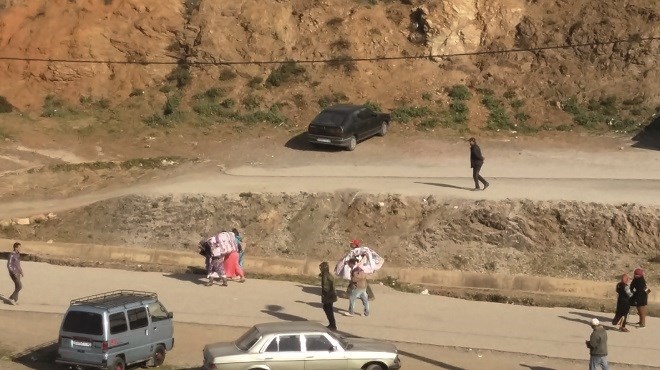 Reportage à Bab Sebta : Contrebande, femmes-mules et sécurité frontalière
