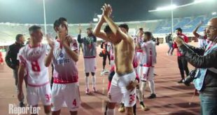 WAC-Hassania d’Agadir : les joueurs du Wydad fêtent leur victoire avec leurs supporters