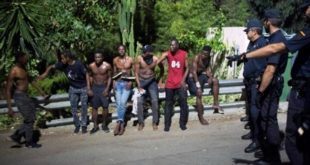 Espagne : arrestation de 10 migrants entrés de force à Ceuta