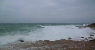 Alerte météo : Forte pluies et vagues géantes au Maroc