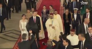 En vidéo, la Reine Dona Letizia porte le “selham” du Roi Mohammed VI