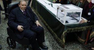 Bouteflika annonce sa candidature officielle pour un cinquième mandat présidentiel