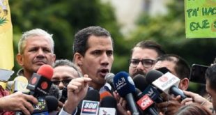 Venezuela : Juan Guaido appelle à manifester “en paix”