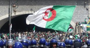 Algérie : La situation politique se complique