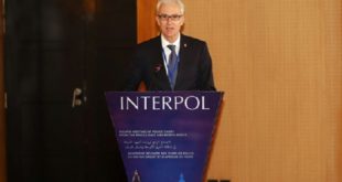 Défis sécuritaires : Le SG d’Interpol plaide à Marrakech pour une coopération transnationale