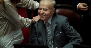 L’ex-président argentin Carlos Menem testé négatif au Covid-19