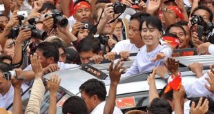Birmanie Triomphe Pour Aung San Suu Kyi