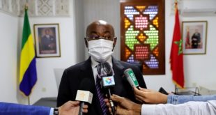 Le ministre gabonais des Affaires étrangères Pacôme Moubelet Boubeya