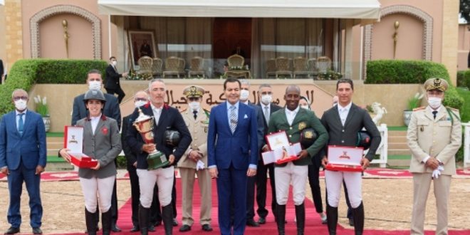 SAR le Prince Moulay Rachid préside à Témara le Grand Prix SM le Roi Mohammed VI du Concours de saut d’obstacles trois étoiles