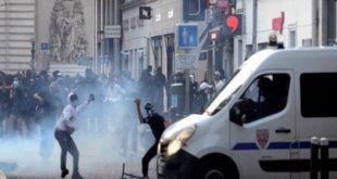 Émeutes,mort,Nahel,France,Nanterre,Police