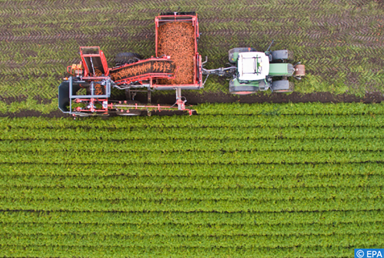 l’adm,-la-giz-et-l’onca-organisent-des-sessions-de-sensibilisation-au-profit-de-1.500-agriculteurs-riverains-a-l’autoroute