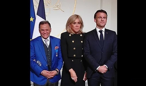 Paris | Emmanuel Macron décore Mehdi Qotbi de l’Ordre national du Mérite