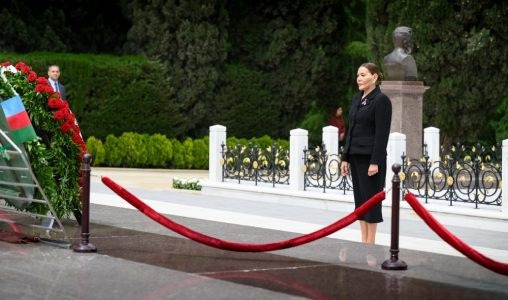 SAR la Princesse Lalla Hasnaa visite à Bakou l’Allée d’Honneur et l’Allée des martyrs
