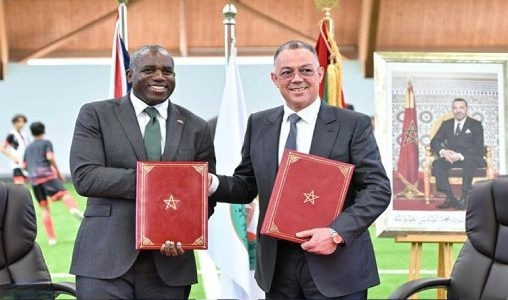 Le Royaume-Uni s'engage à soutenir l'organisation de la Coupe du Monde 2030 au Maroc