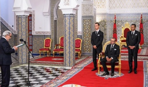 Sa Majesté le Roi Mohammed VI reçoit le Wali de Bank Al-Maghrib