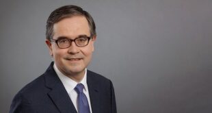 Le Directeur exécutif du Groupe Renault, M. Provost salue la stabilité de la politique industrielle du Maroc