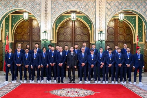 SAR le Prince Héritier Moulay El Hassan reçoit l’équipe nationale marocaine, championne du monde U20