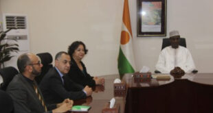 HACA | Mme Latifa Akharbach reçu à Niamey par le Premier ministre du Niger