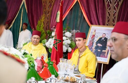 Fête du Trône | Déjeuner offert par le Chef du gouvernement en présence du Prince Héritier Moulay El Hassan et du Prince Moulay Rachid