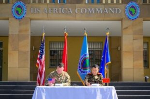L’Inspecteur Général des FAR effectue une visite de travail au siège de l’US AFRICOM à Stuttgart