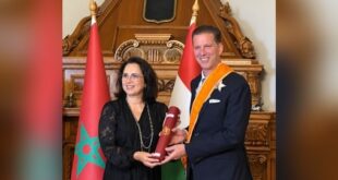 Remise à Budapest du Grand Cordon du Ouissam Alaouite à l’ancien ambassadeur de Hongrie au Maroc