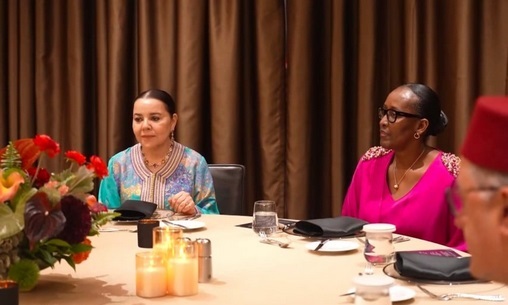 La Première Dame du Rwanda offre un dîner officiel en l’honneur de SAR Lalla Asmaa