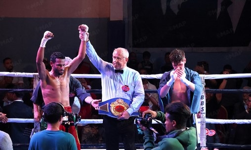Essaouira | Othmane Ferraoun remporte le titre international WBF de boxe professionnelle